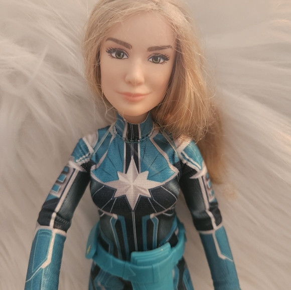 Captain America Starforce Doll - Picture 2 of 8